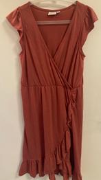 Koraal kleurige jurk "Villa" medium/38, Kleding | Dames, Jurken, Maat 38/40 (M), Overige kleuren, Ophalen of Verzenden, Villa