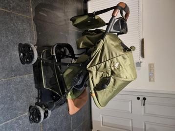 Compacte plooibuggy beschikbaar voor biedingen