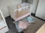 IKEA babybed, matras, lakes, slaapzakken, ..., Kinderen en Baby's, Kinderkamer | Bedden, Gebruikt, Ophalen, Matras