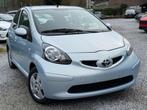 ( CT Ok + Car-pass ) Toyota Aygo 1.0 vvti 68Ch ( 115.330Km ), Voorwielaandrijving, 4 zetels, Stof, 50 kW