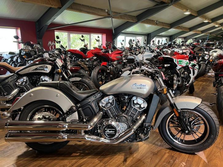 Indian Scout 1200cc Silver Quartz Metallic, Motoren, Motoren | Overige merken, Bedrijf, Chopper, meer dan 35 kW, Ophalen