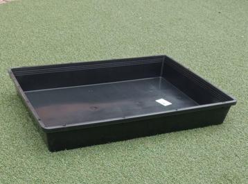 Bodembakken voor je knaagdieren beschikbaar voor biedingen