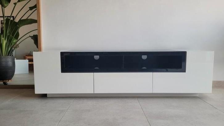 Modern tv meubel, Huis en Inrichting, Kasten |Televisiemeubels, Gebruikt, Ophalen