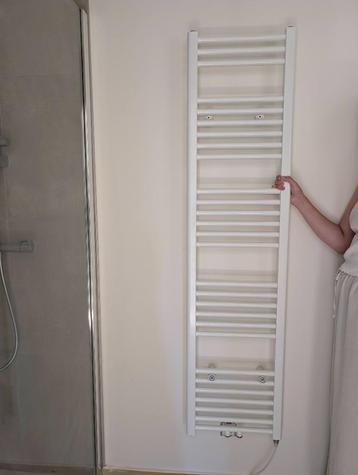 Handdoekradiator, wit, 160x50 cm, 400W. NIEUW beschikbaar voor biedingen