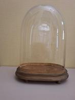 Ancien globe en verre avec socle, Ophalen