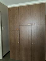 Grote kast gratis af te halen, Avec tablette(s), 100 à 150 cm, Enlèvement, Utilisé