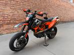 KTM 690 SMC R 2024 A2, Particulier, 690 cc, Minimaal motorrijbewijs A2, Quickshifter
