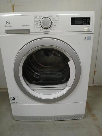 Frigo , diepvries wasmachine, droogkast en kookvuur te koop beschikbaar voor biedingen