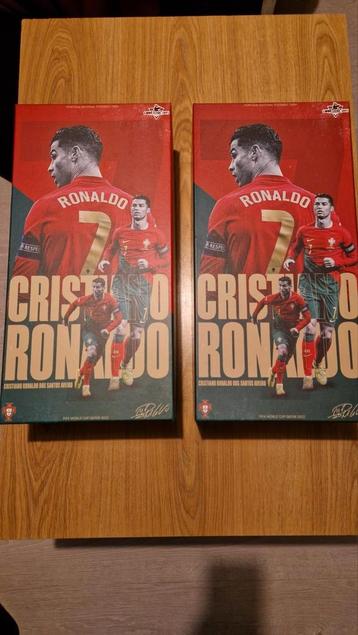 Figurine 1/6 Cr7 Christiano ronaldo double set )  beschikbaar voor biedingen