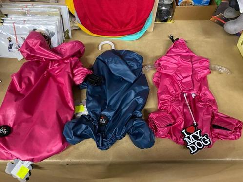 Regenpakjes van het merk i love my dog aan outlet., Dieren en Toebehoren, Hondenkleding, Nieuw, Hondenregenjas, Ophalen of Verzenden