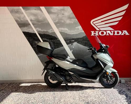 Honda NSS 350 Forza (bj 2023), Motoren, Motoren | Honda, Bedrijf, Scooter, 12 t/m 35 kW