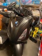 Scooters electrique piaggio 1 classe A, Motoren, Particulier