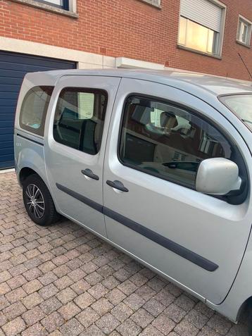 Renault kango 2011 beschikbaar voor biedingen