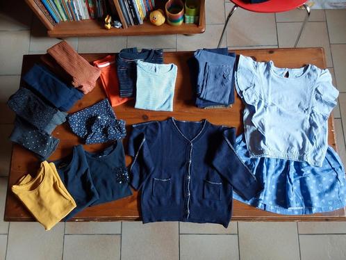 Pakket speelkledij meisje 110, €5, Kinderen en Baby's, Kinderkleding | Kinder-kledingpakketten, Gebruikt, Maat 110, Ophalen