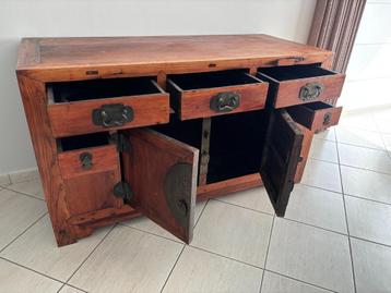 Chinese antieke Ming kast / antiek Chinees dressoir beschikbaar voor biedingen