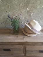 Acacia eetkamerdressoir, Ophalen, Zo goed als nieuw