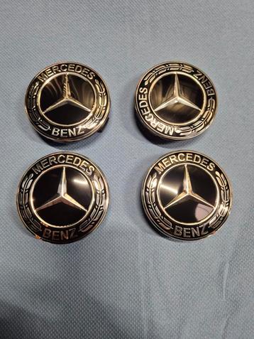 Mercedes-Benz middenhoezen  beschikbaar voor biedingen
