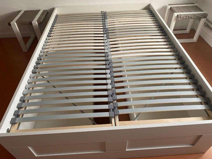 Cadre de lit, Maison & Meubles, Chambre à coucher | Lits, Utilisé, Deux personnes, 140 cm, 200 cm, Bois, Crème, Enlèvement