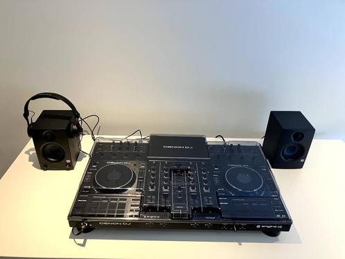Denon Prime 4+ inclusief accessories te koop aangeboden, Muziek en Instrumenten, Dj-sets en Draaitafels, Zo goed als nieuw, Dj-set