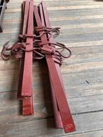 Terracotta ijzeren haken, Ophalen