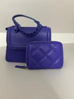 Paarse handtas + matching portemonnee – in zeer goede staat, Handtassen en Accessoires, Tassen | Damestassen, Ophalen, Zo goed als nieuw