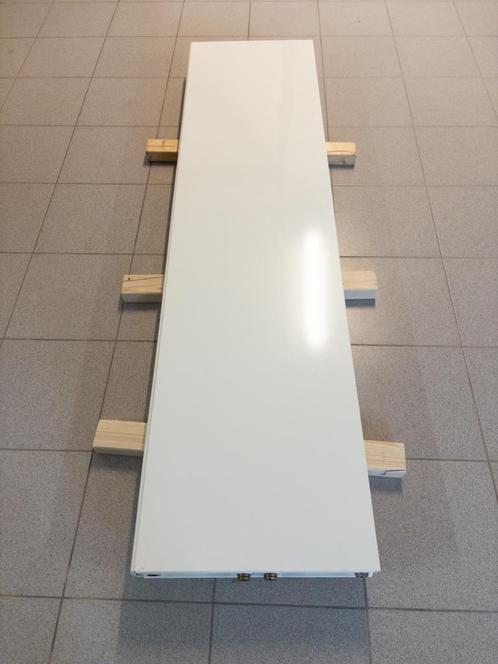 Radson KOS verticale platte radiator, Doe-het-zelf en Bouw, Verwarming en Radiatoren, Zo goed als nieuw, Radiator, 800 watt of meer