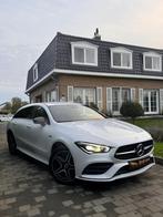 Mercedes-Benz CLA250E AMG FULL, Auto's, CLA, Alcantara, Wit, Bedrijf