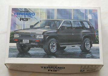 Aoshima Nissan Terrano 1:24 beschikbaar voor biedingen