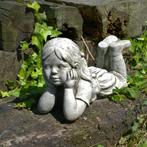 Betonnen tuinbeeld - liggend meisje, Jardin & Terrasse, Statues de jardin, Homme, Béton, Enlèvement ou Envoi, Neuf