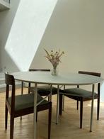 SET: Ferm Living Mingle dining table + 4 vintage chairs, 100 tot 150 cm, Rond, Gebruikt, Vier personen