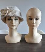 2 vieilles têtes de vitrine, H33cm, Enlèvement ou Envoi