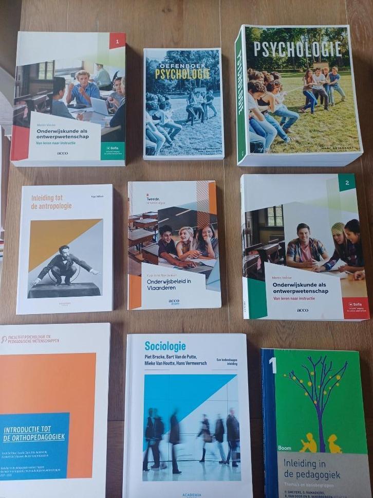 Pedagogische wetenschappen Ugent boeken 1ste jaar, Boeken, Studieboeken en Cursussen, Zo goed als nieuw, Hoger Onderwijs, Ophalen of Verzenden