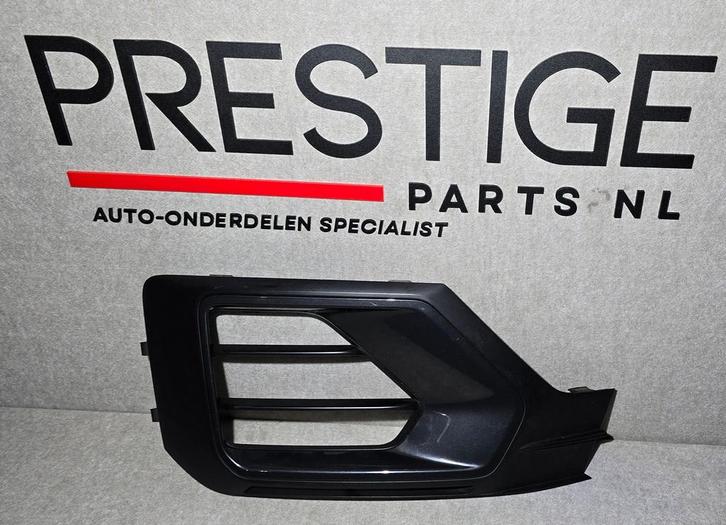 Bumper Rooster Audi Q2 81A 81A807682G Rechts Origineel Basis, Auto-onderdelen, Carrosserie, Bumper, Voor, Gebruikt, Herkomst onderdeel bekend