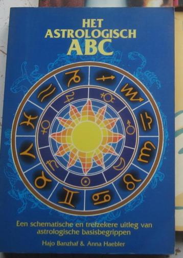 Boek Het astrologisch ABC, als nieuw! beschikbaar voor biedingen