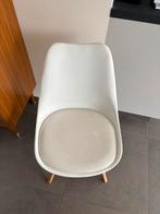 6 Stoelen Wit met grenen poten, Ophalen, Gebruikt, Wit, Hout