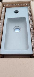 Fontein wasbak beton, Ophalen, Kraan