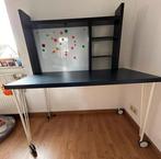 IKEA bureau + planken, Met wielen, Zo goed als nieuw, Bureau