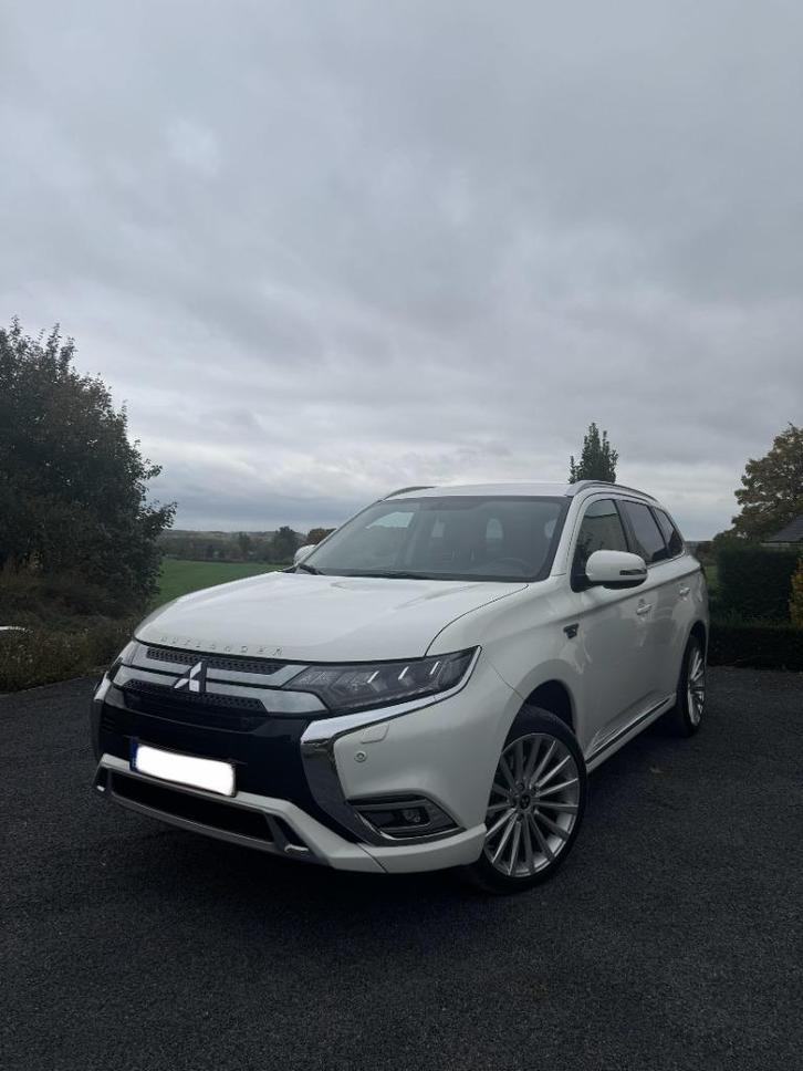 Mitsubishi Outlander 2.4 PHEV AWD Hybrid - leder pakket, Auto's, Mitsubishi, Particulier, Outlander, 4x4, ABS, Achteruitrijcamera