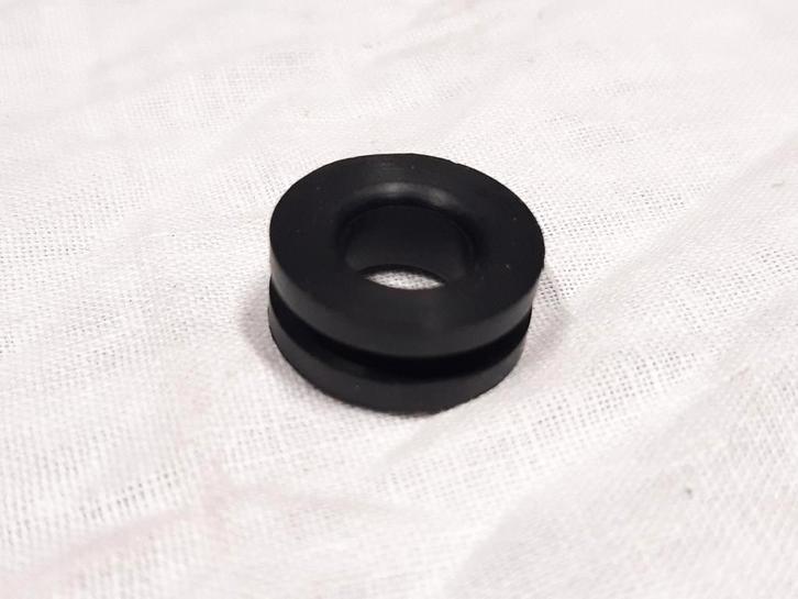 Rubber bovenste radiator bevestiging, Klassieke Mini, Auto-onderdelen, Airco en Verwarming, Mini, Rover, Austin, Nieuw, Ophalen