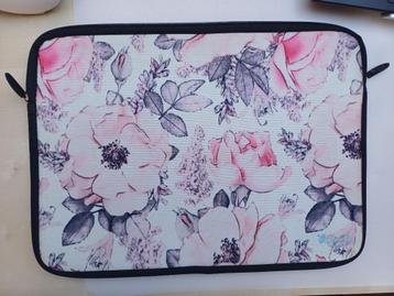 Laptophoes 16" inch bloemen beschikbaar voor biedingen