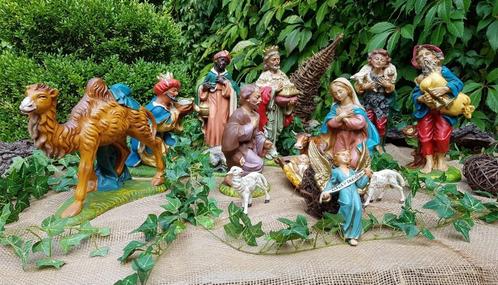 -Italiaanse kerstfiguren. (15 delig), Antiquités & Art, Antiquités | Objets religieux, Enlèvement