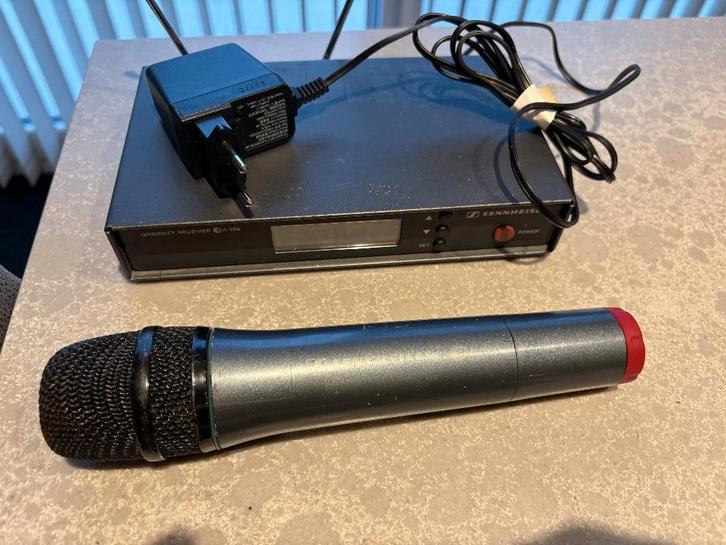 Sennheiser EW100 draadloze microfoon, Musique & Instruments, Microphones, Utilisé, Micro chant, Sans fil, Enlèvement