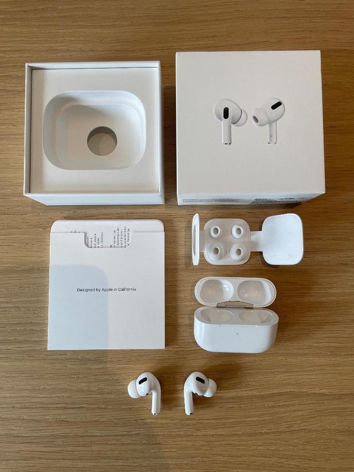 Originele AirPods Pro 1 - in originele doos met factuur, Telecommunicatie, Mobiele telefoons | Oordopjes, Zo goed als nieuw, In gehoorgang (in-ear)