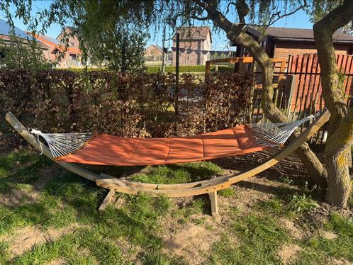 Grote houten hangmat, Tuin en Terras, Hangmatten, Zo goed als nieuw, Met standaard, Ophalen