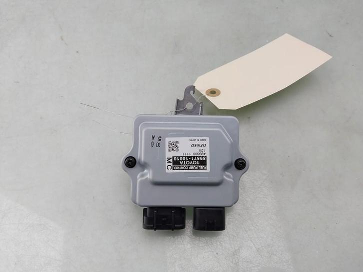 MODULE BRANDSTOFPOMP Toyota (|8957110010|), Auto-onderdelen, Brandstofsystemen, Toyota, Gebruikt