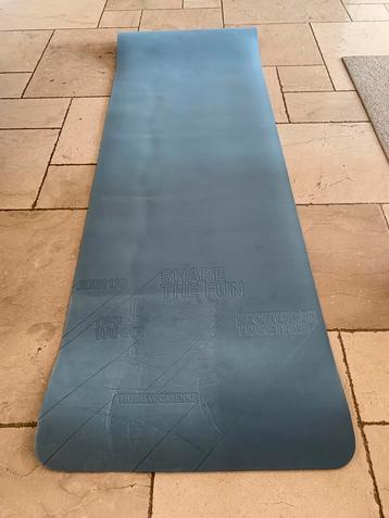 Yoga mat 