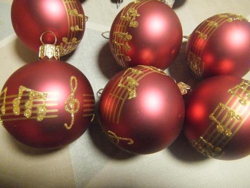 bordeau kerstballen,glas, Diversen, Kerst, Zo goed als nieuw, Ophalen of Verzenden