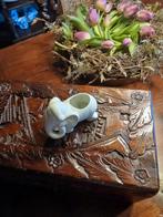 vintage porselein olifant decoratief beeldje €5, Ophalen of Verzenden, Zo goed als nieuw