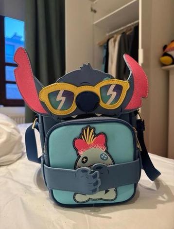 Stitch Loungefly Crossbody beschikbaar voor biedingen