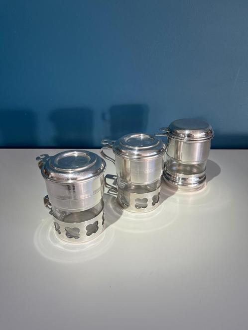 3 koffietassen met filters, Verzamelen, Glas en Drinkglazen, Zo goed als nieuw, Ophalen